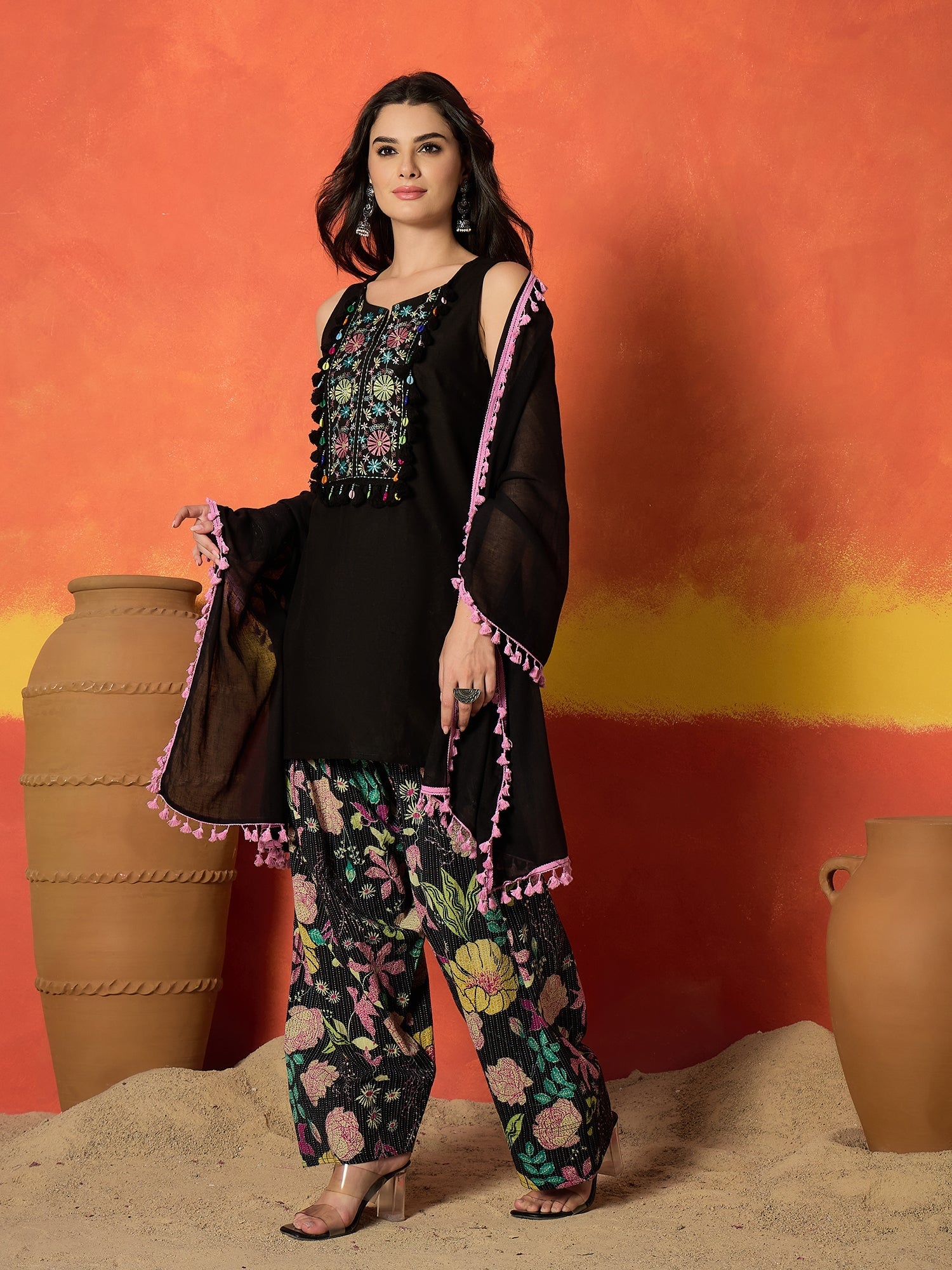 Women's Black Solid & Embroidered Pure Cotton Straight Kurti Farshi Sa