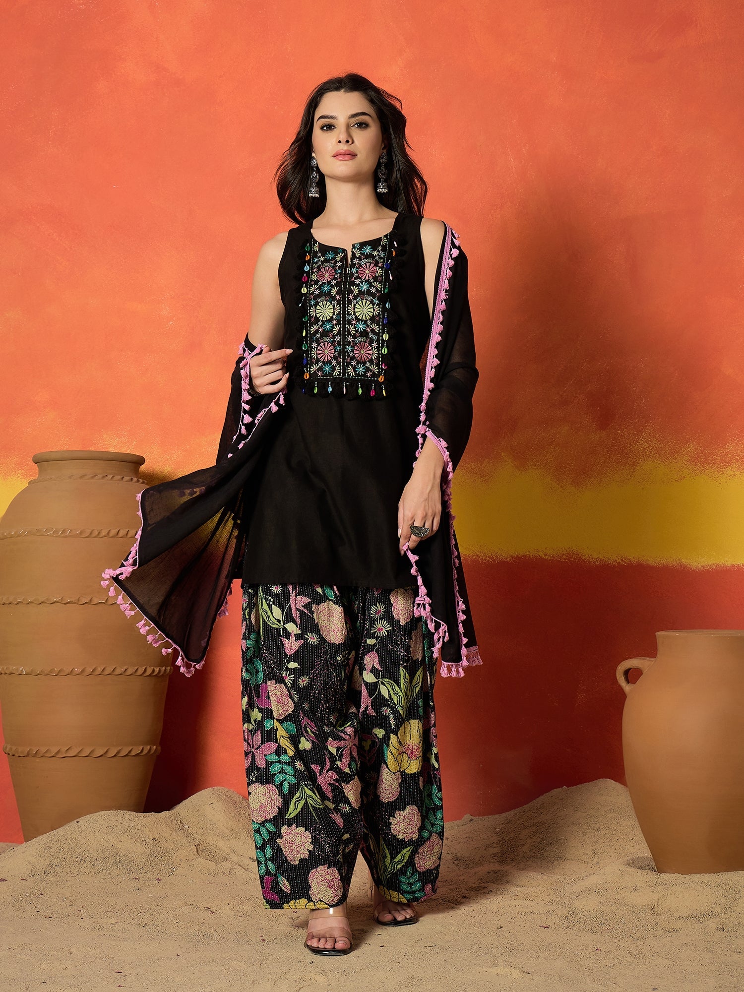 Women's Black Solid & Embroidered Pure Cotton Straight Kurti Farshi Sa