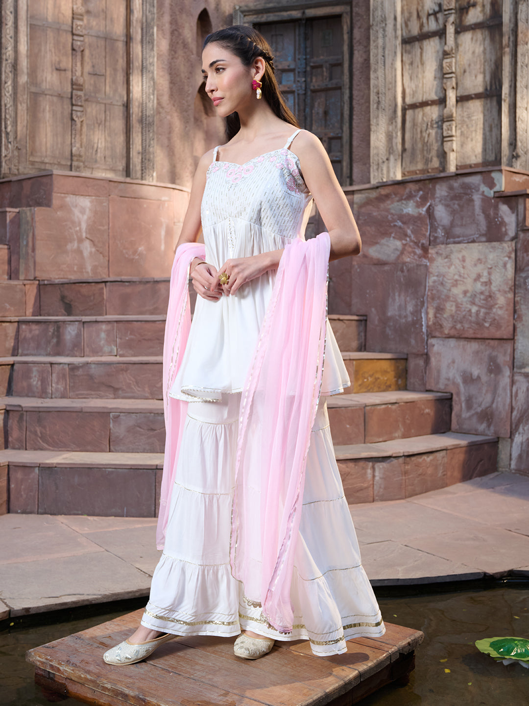 Women's White Solid & Embroidered Rayon Short Kurti Sharara Dupatta Se