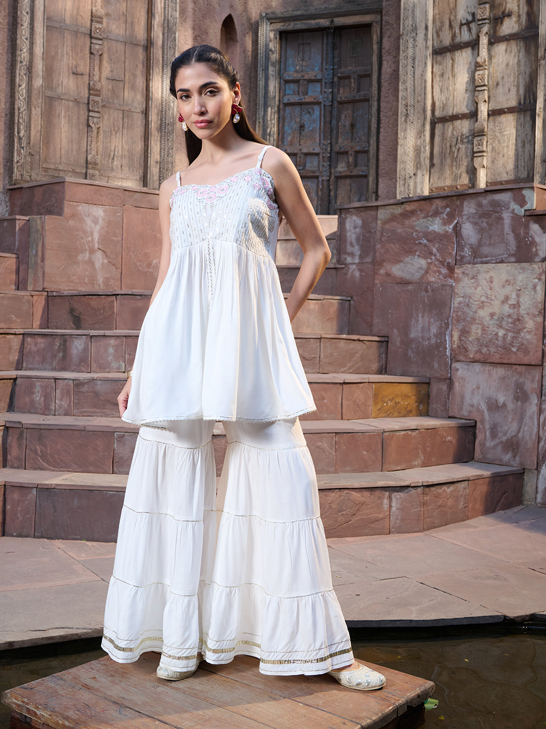 Women's White Solid & Embroidered Rayon Short Kurti Sharara Dupatta Se