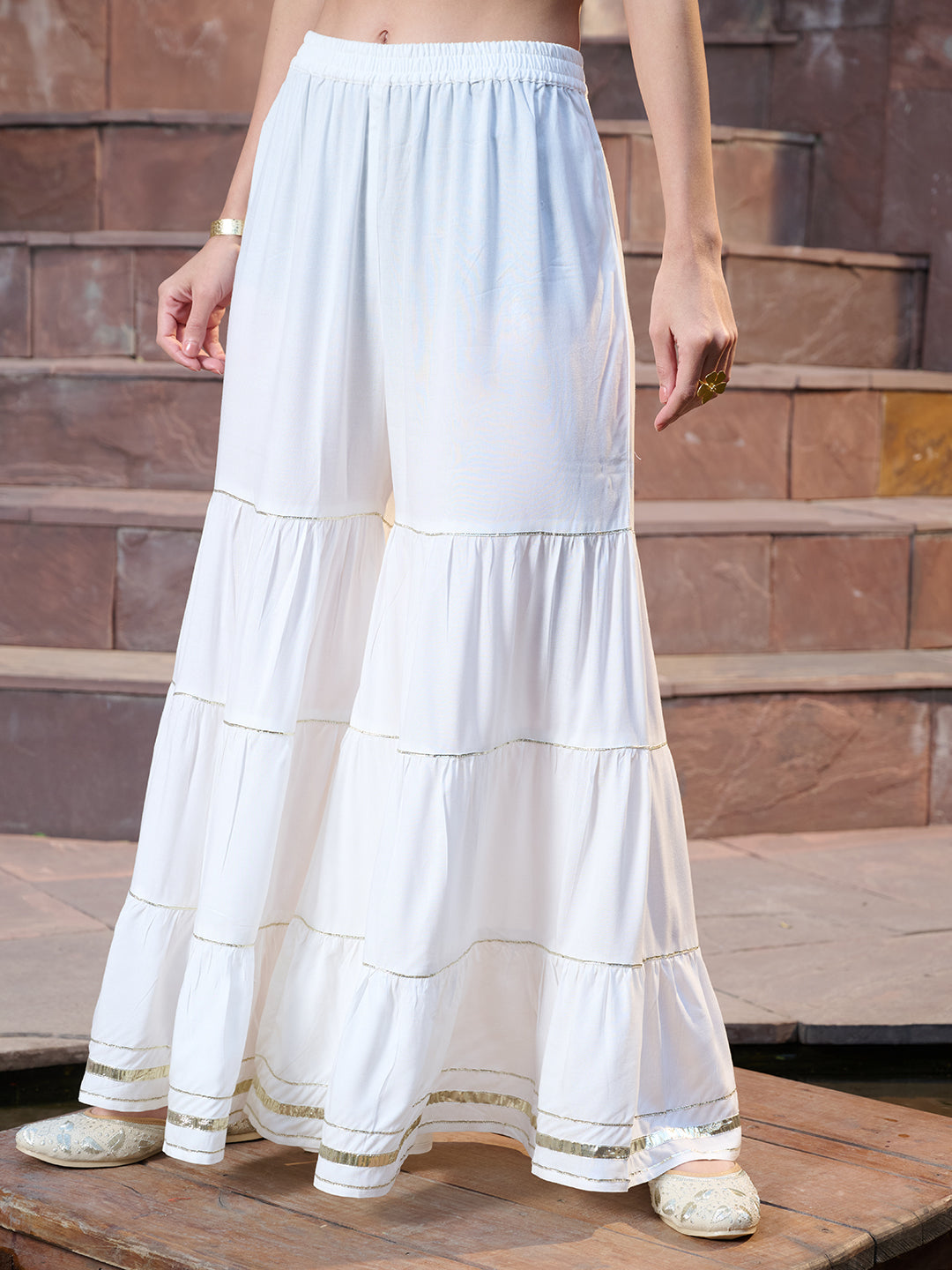 Women's White Solid & Embroidered Rayon Short Kurti Sharara Dupatta Se
