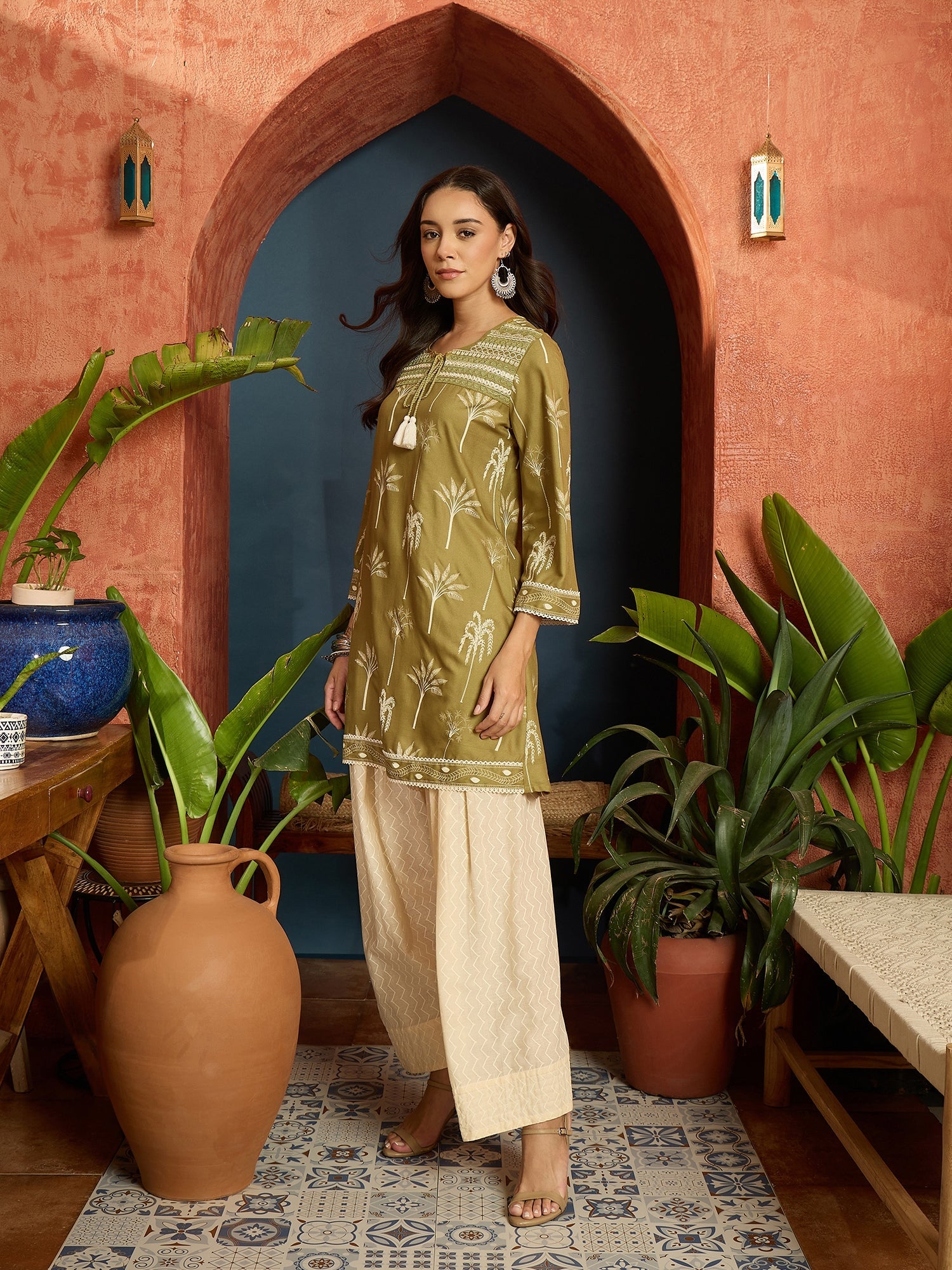 Women's Green Palm Tree Printed Rayon A-Line Kurti With Farshi Salwar 