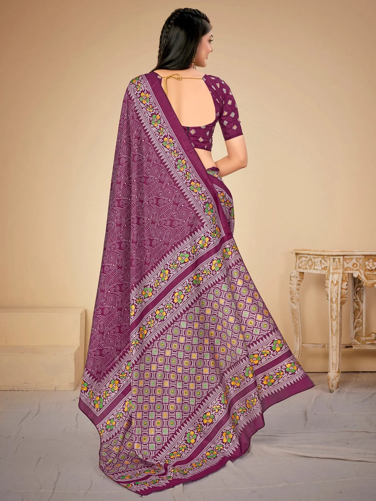 Women's Crepe Grey Digital Print Celebrity Saree With Blouse Piece-KLMKR232005