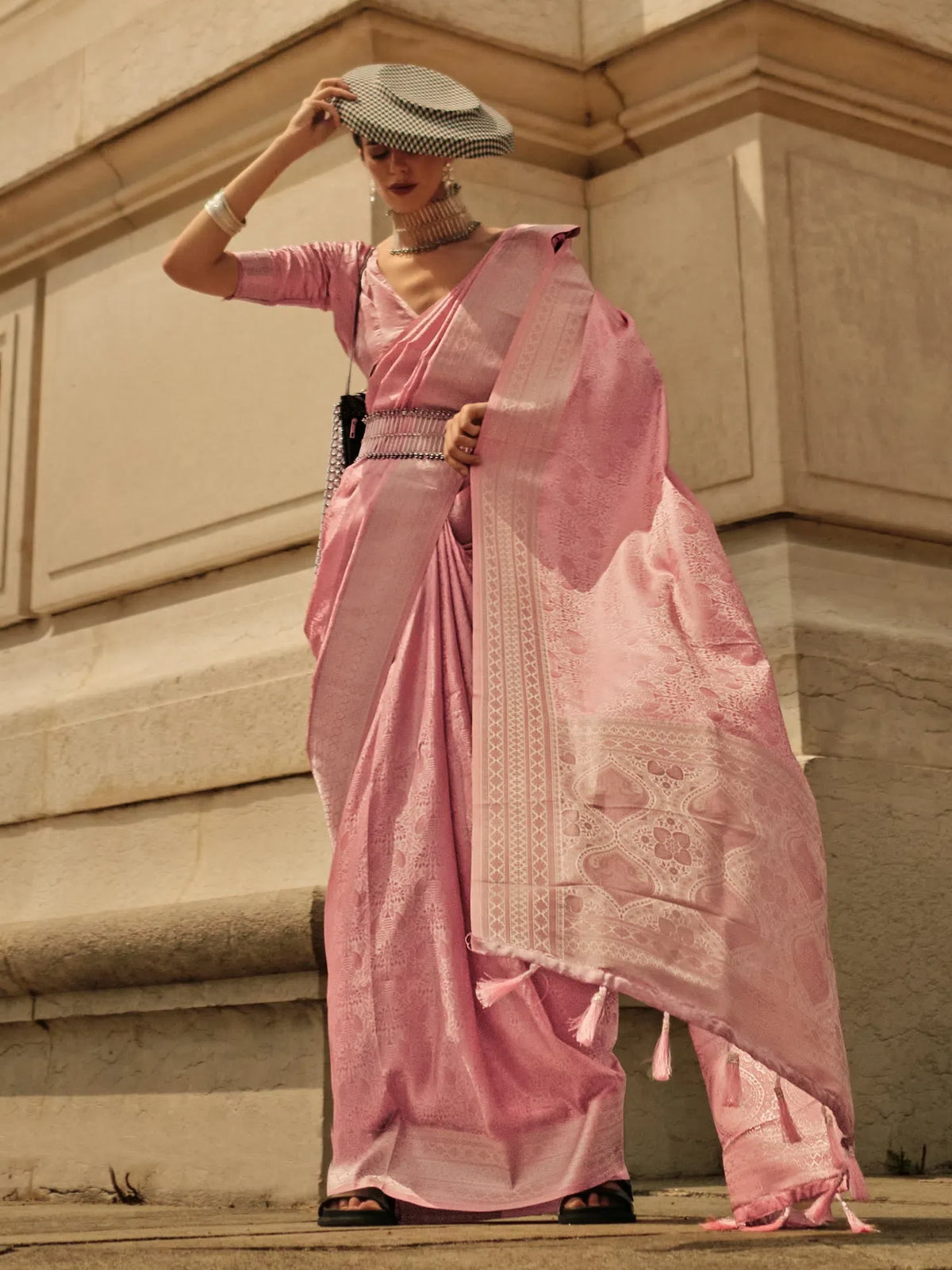 Women's Satin  Mauve Woven Design Designer Saree With Blouse Piece-KVINCI338005