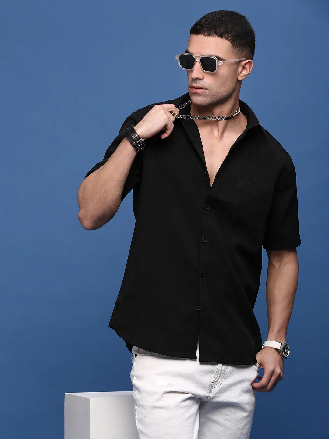 Black Solid Slim Fit Shirt | Cotton Mens Shirt - DesiQlo