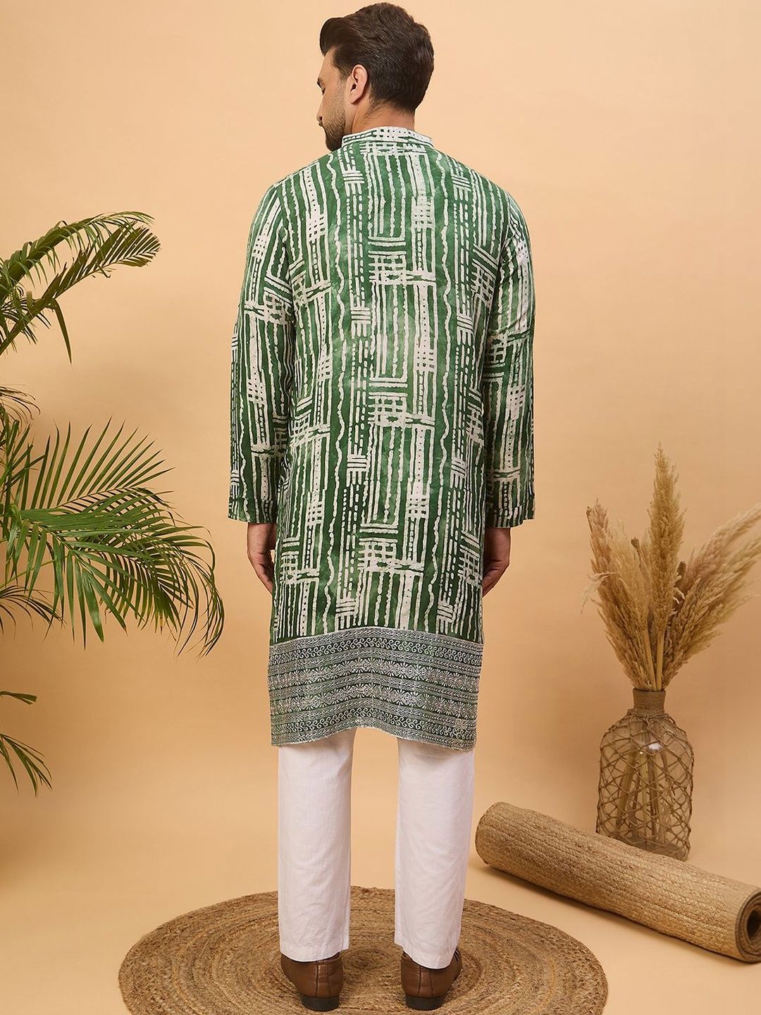 Ethnic Bay Men Green Viscose Rayon Batik Embroidered Straight Kurta With Pant Set-MKSET1500