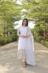 Women's White Georgette Embroidered Anarkali Kurta Pant With Dupatta-MED3-TD-6023-WHITE