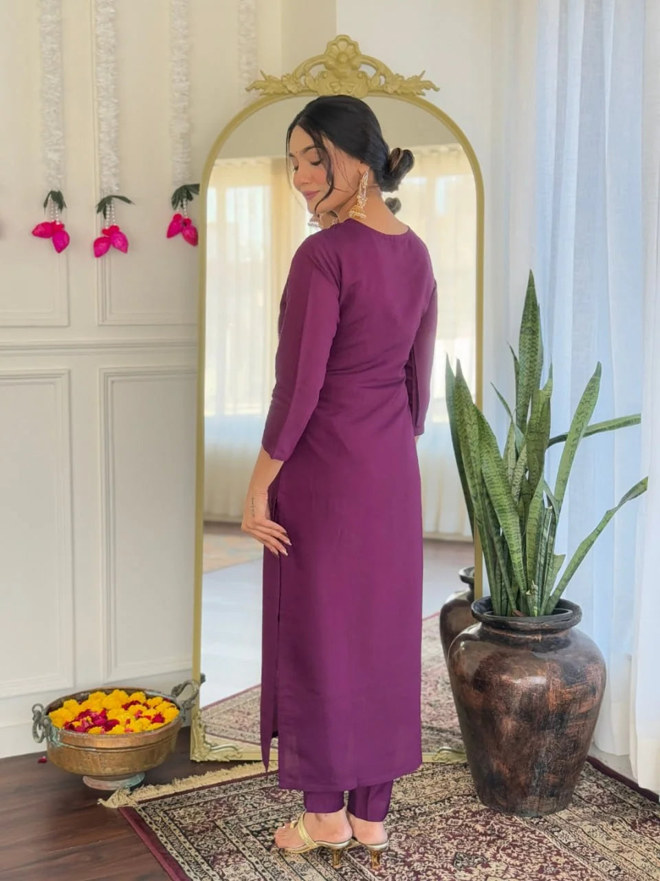 Women's Purple Viscose Chanderi Embroidered Straight Kurta Pant With Dupatta