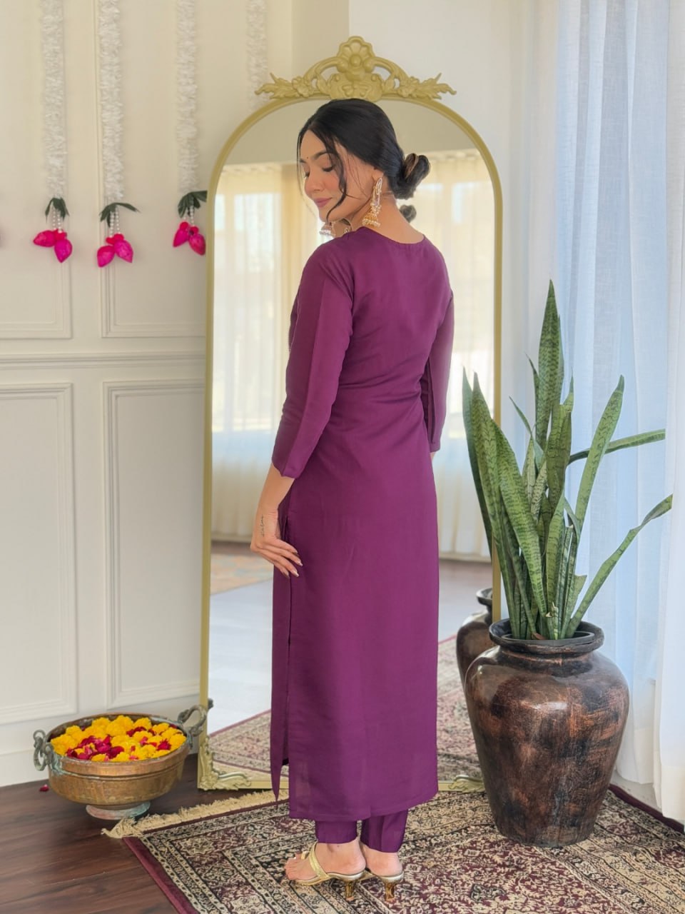 Women's Purple Viscose Chanderi Embroidered Straight Kurta Pant With Dupatta