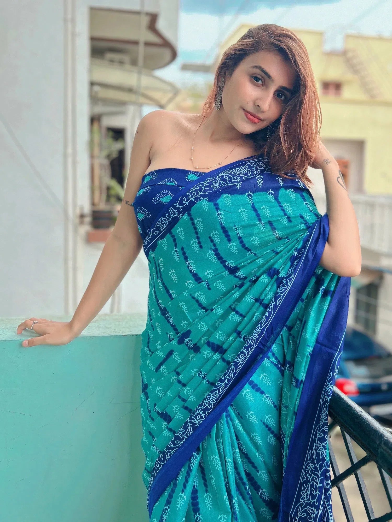 Blue Printed Cotton Saree with Blouse - Indian Sarees