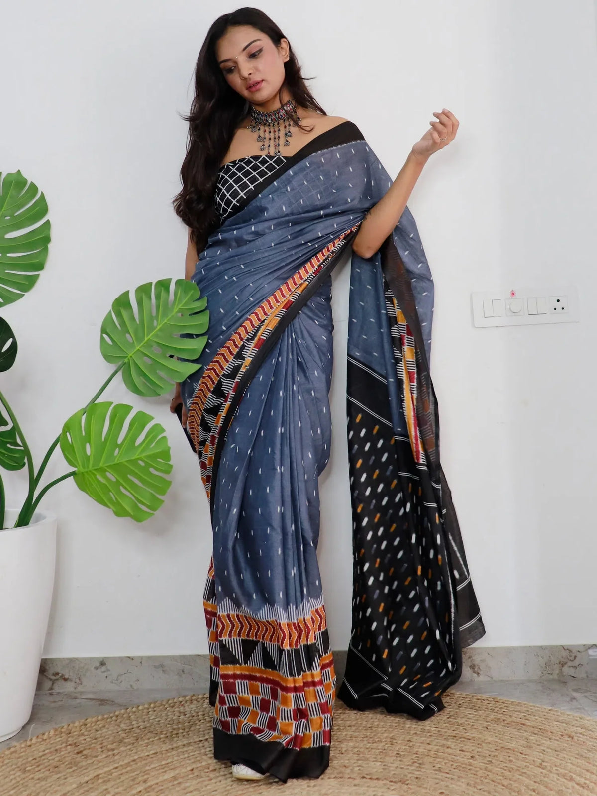 Women's Cotton Grey Printed Designer Saree With Blouse Piece-MINAXI9007