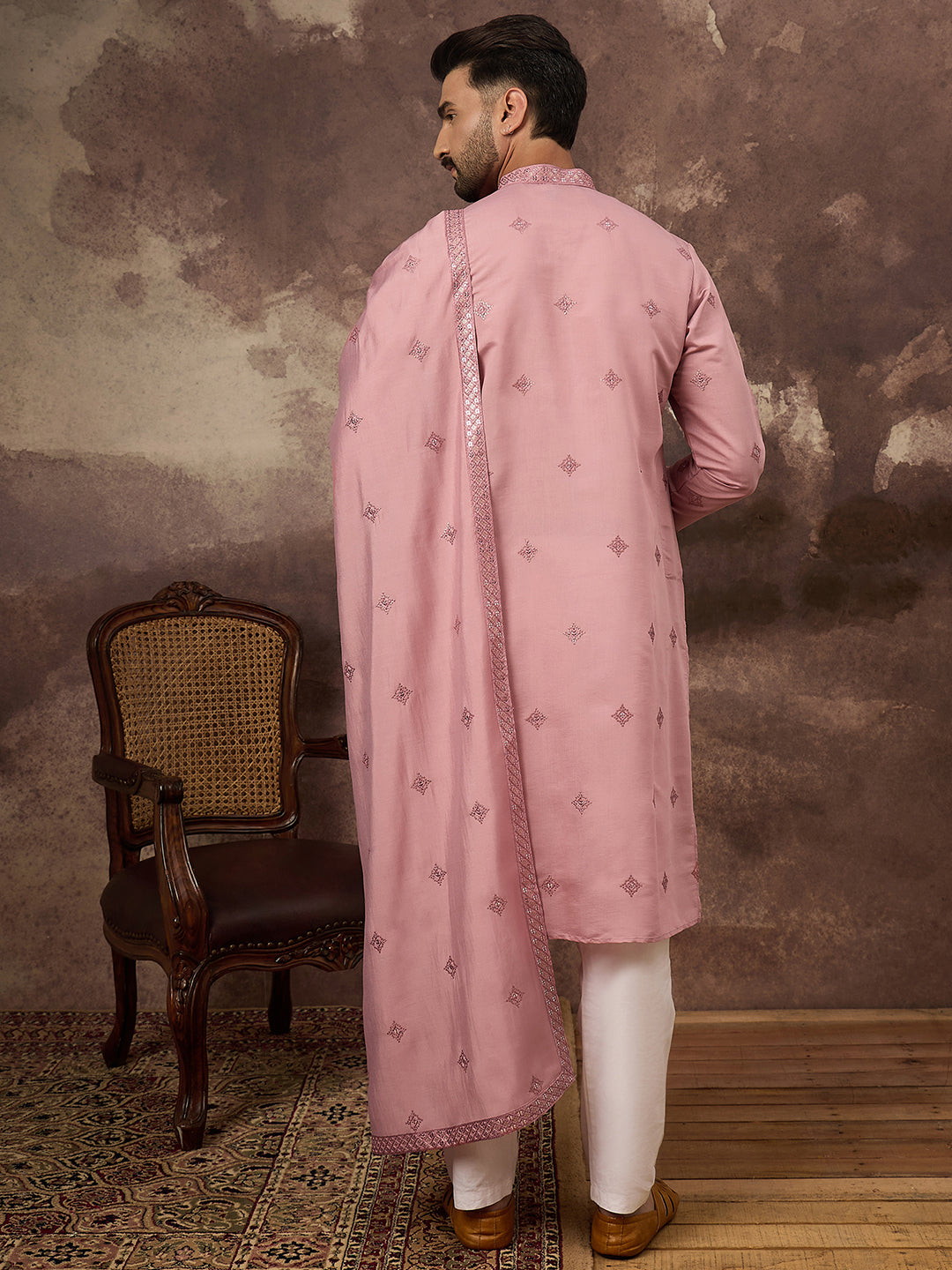 Ethnic Bay Men Pink Silk Blend Solid Embroidered Straight Kurta with Dupatta-MKUD1003