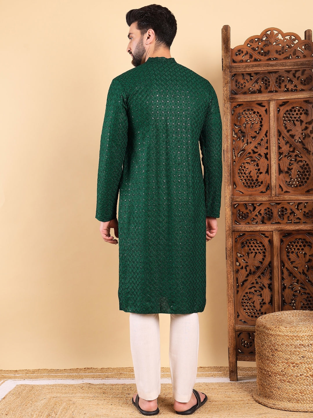Ethnic Bay Men Green Viscose Rayon Solid Embroidered Straight Kurta with Trousers-MKSET1011GRN