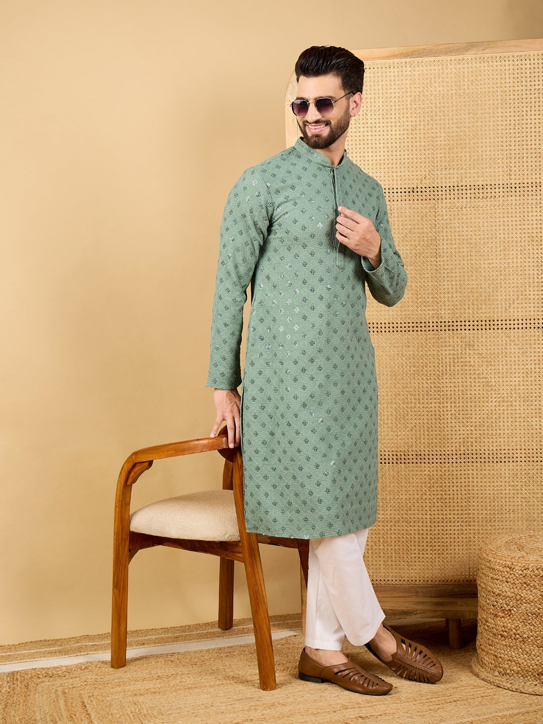 Ethnic Bay Men Green Viscose Rayon Solid Embroidered Straight Kurta with Trousers-MKSET1050