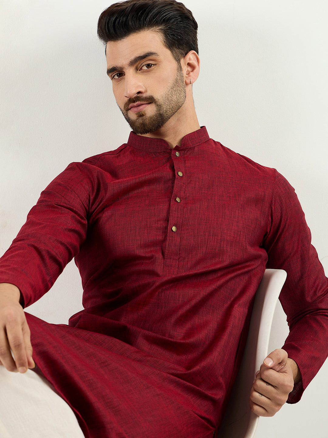 Ethnic Bay Men Maroon Pure Cotton Solid Woven Design Straight Kurta with Trousers-MKSET1096