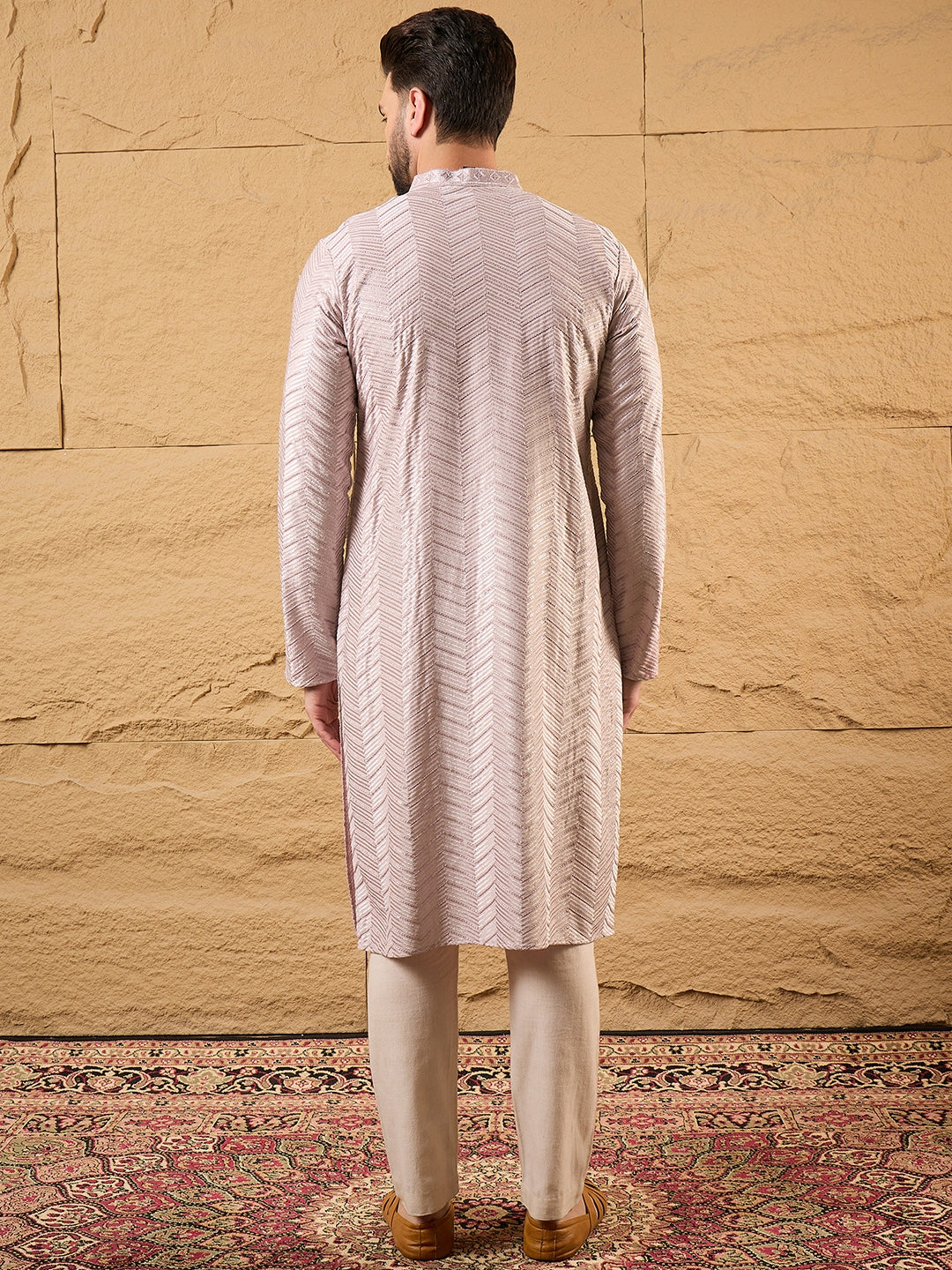 Ethnic Bay Men Lavender Viscose Rayon Solid Embroidered Straight Kurta with Trousers-MKSET1101