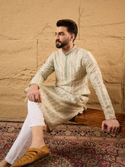 Ethnic Bay Men Off White Silk Blend Solid Embroidered Straight Kurta with Trouser-MKSET1127