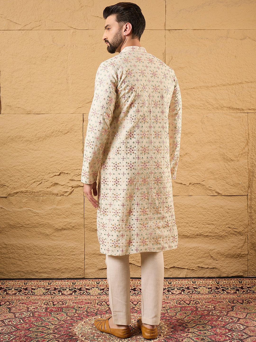 Ethnic Bay Men Off White Silk Blend Solid Embroidered Straight Kurta with Trouser-MKSET1130