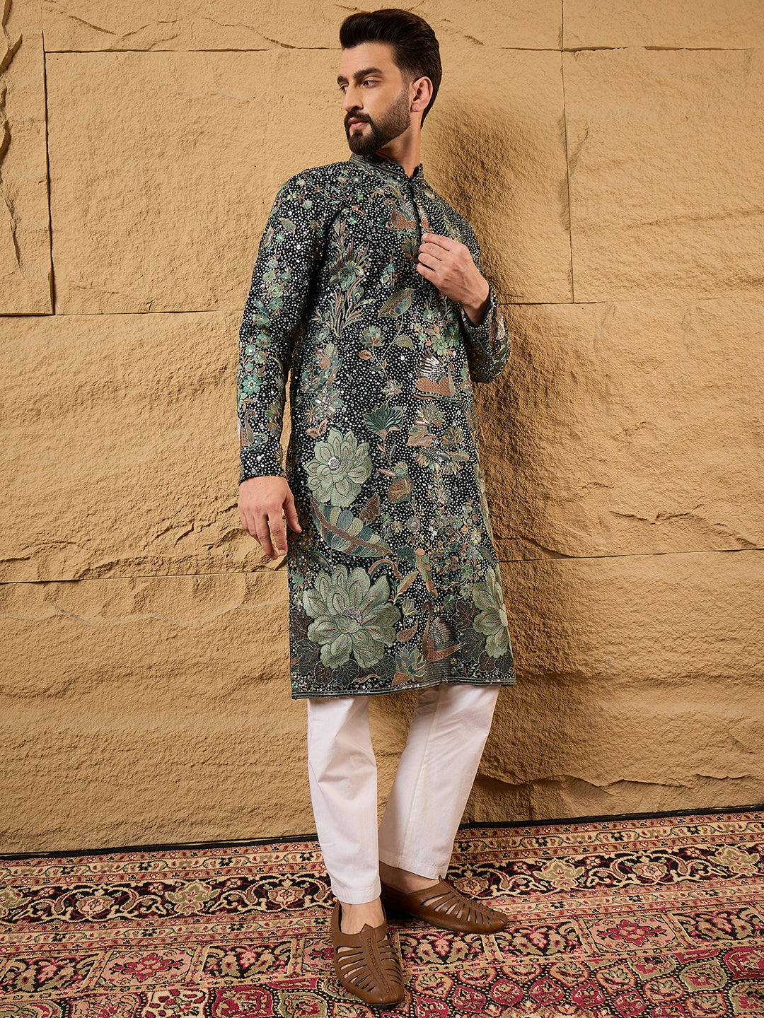 Ethnic Bay Men Green Georgette Solid Embroidered Straight Kurta with Trouser-MKSET1133