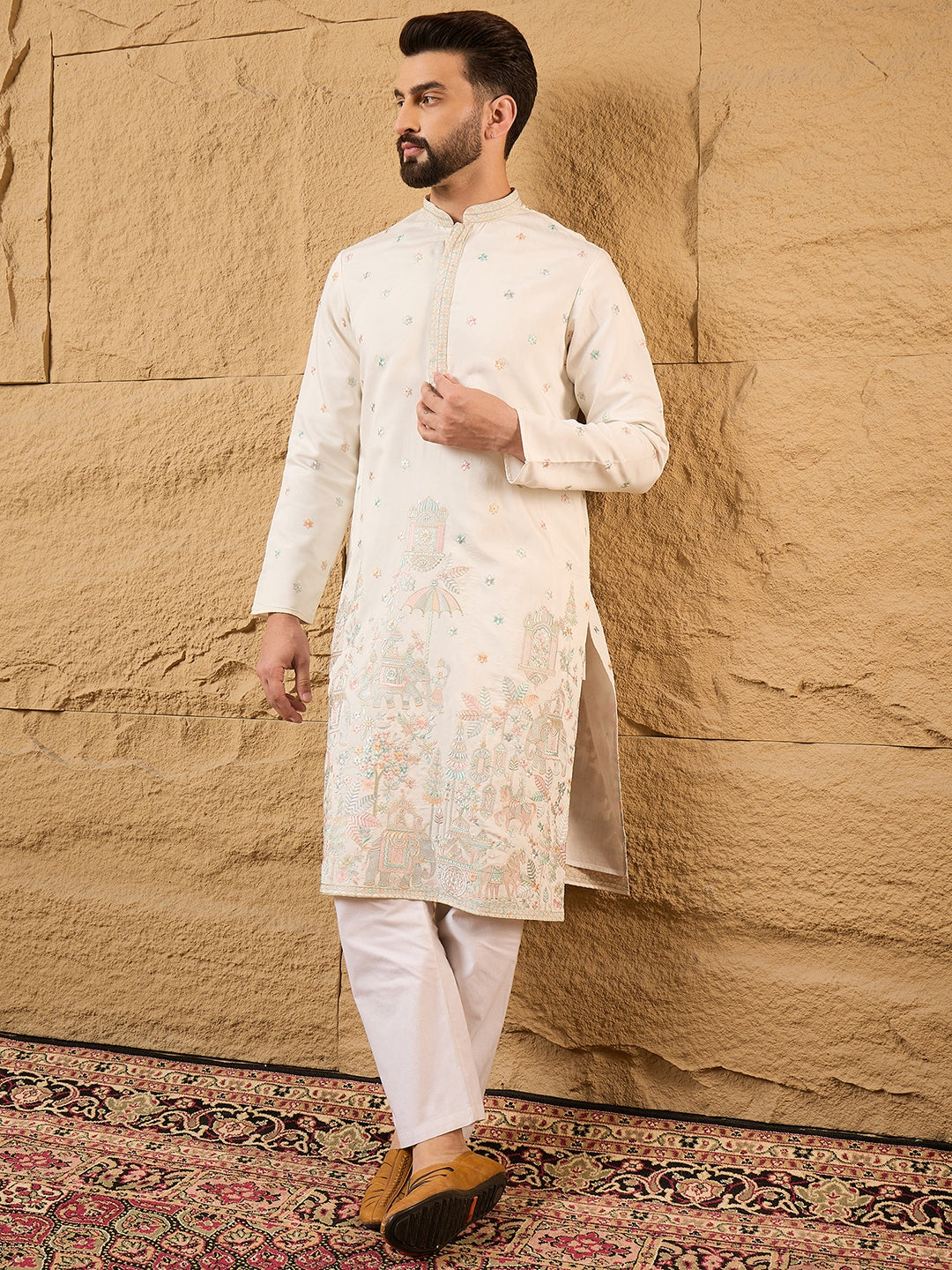 Ethnic Bay Men Off White Silk Blend Solid Embroidered Straight Kurta with Trouser-MKSET1179