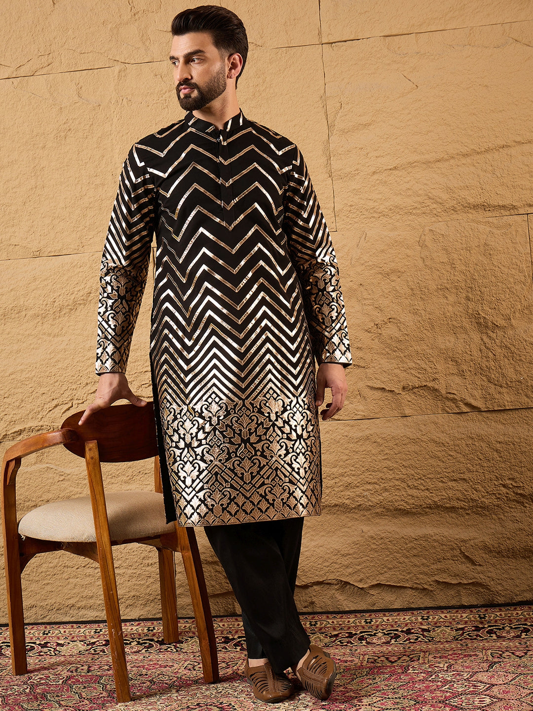 Ethnic Bay Men Black Georgette Solid Embroidered Straight Kurta with Trouser-MKSET1200