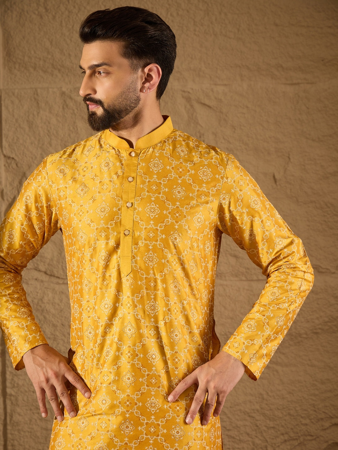 Ethnic Bay Men Yellow Pure Silk Geometric Printed Straight Kurta with Trousers-MKSET1276