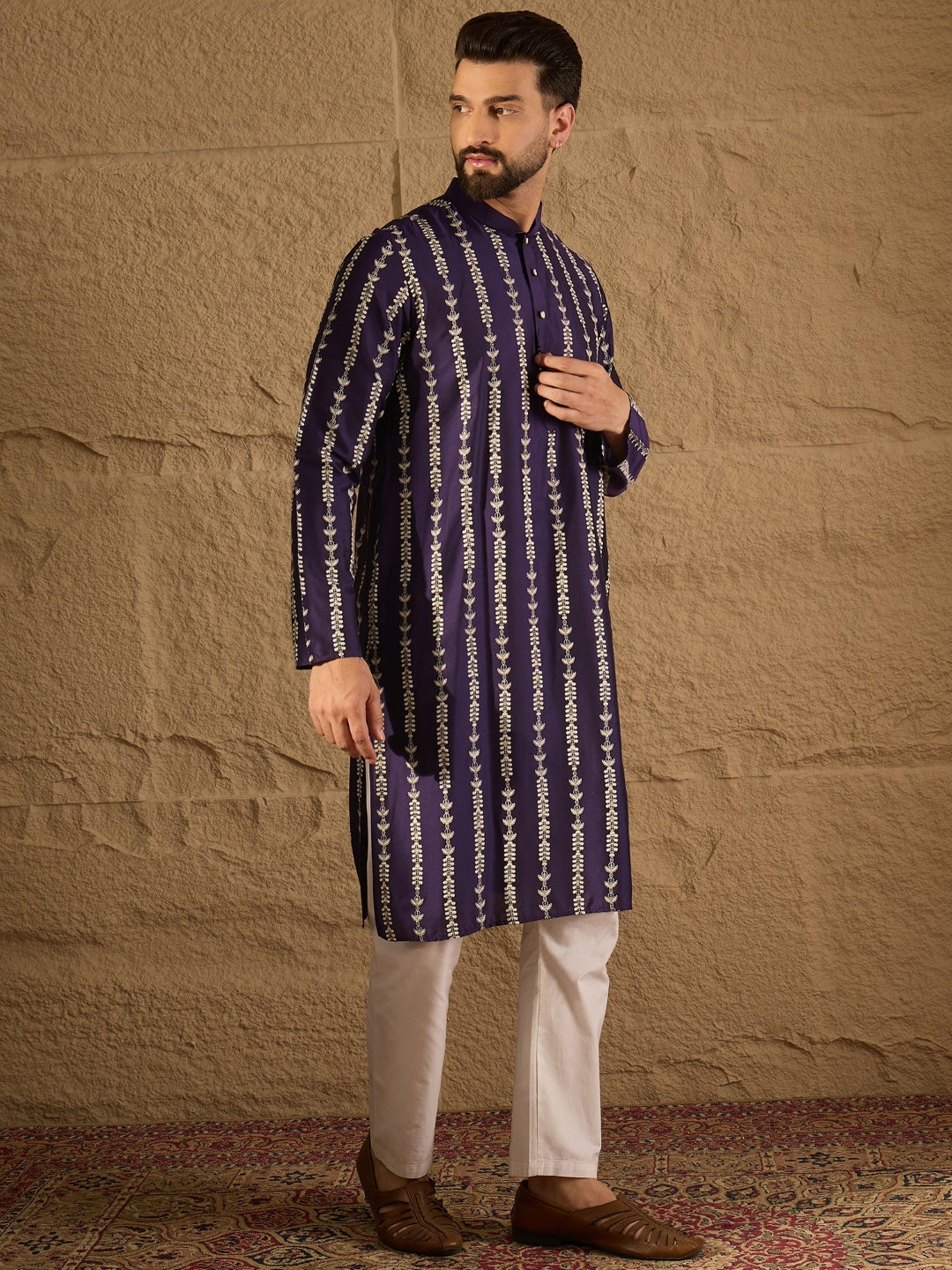 Ethnic Bay Men Purple Viscose Rayon Ethnic Motifs Printed Straight Kurta with Trousers-MKSET1280