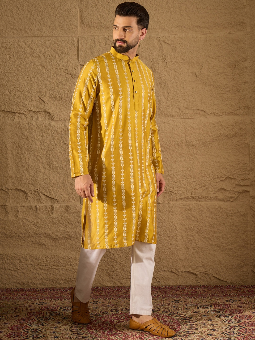 Ethnic Bay Men Yellow Viscose Rayon Ethnic Motifs Printed Straight Kurta with Trousers-MKSET1282