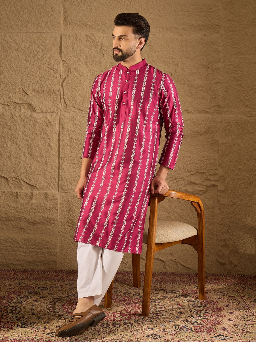 Ethnic Bay Men Pink Pure Silk Ethnic Motifs Printed Straight Kurta with Trousers-MKSET1283
