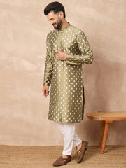Ethnic Bay Men Olive Pure Silk Abstract Printed Straight Kurta with Trousers-MKSET1284