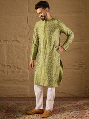Ethnic Bay Men Green Pure Silk Geometric Printed Straight Kurta with Trouser-MKSET1285