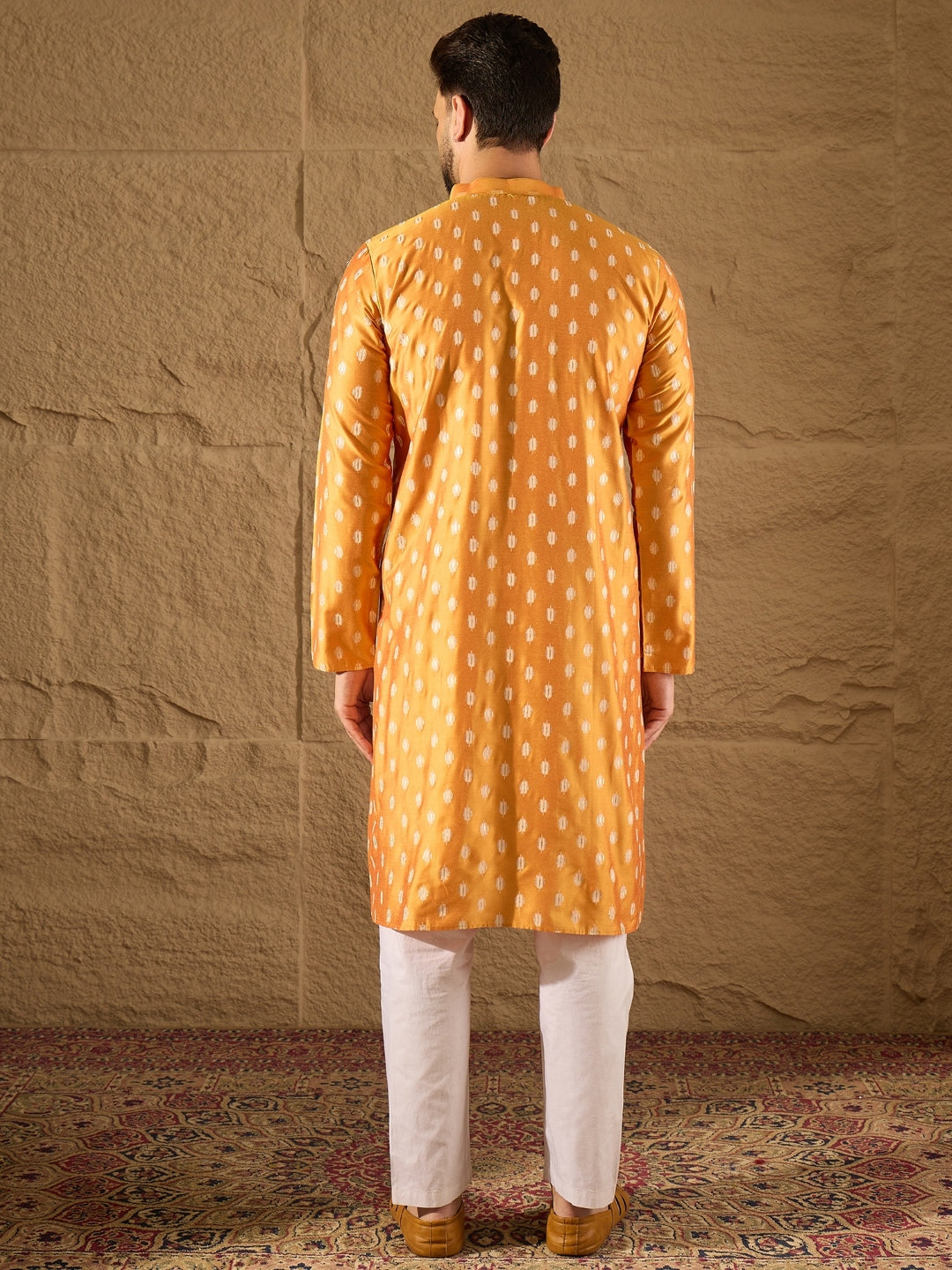 Ethnic Bay Men Yellow Silk Blend Abstract Printed Straight Kurta with Trouser-MKSET1298