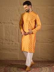 Ethnic Bay Men Yellow Silk Blend Abstract Printed Straight Kurta with Trouser-MKSET1298