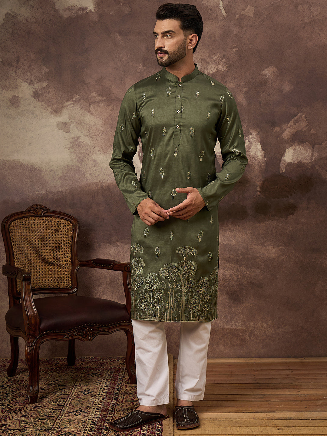 Ethnic Bay Men Green Silk Blend Solid Embroidered Straight Kurta and Trouser-MKSET1332