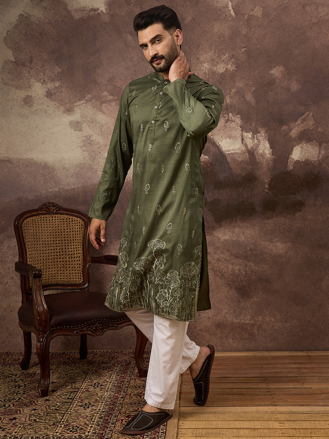 Ethnic Bay Men Green Silk Blend Solid Embroidered Straight Kurta and Trouser-MKSET1332