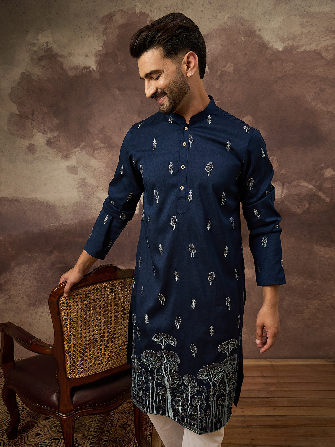 Ethnic Bay Men Navy Blue Silk Blend Solid Embroidered Straight Kurta and Trouser-MKSET1334