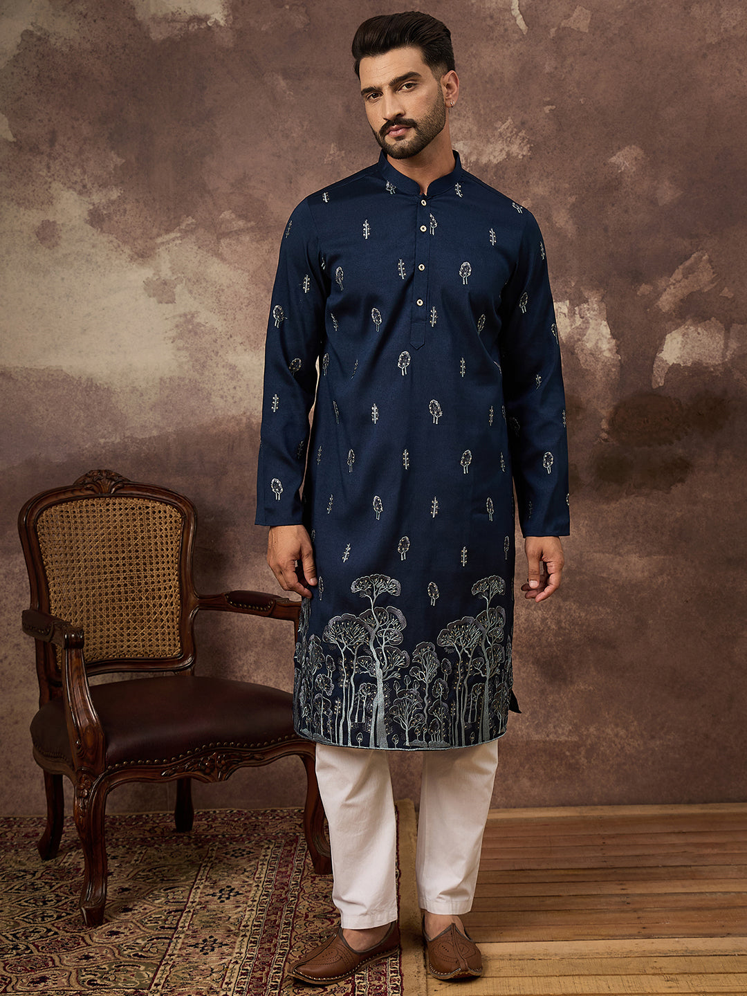Ethnic Bay Men Navy Blue Silk Blend Solid Embroidered Straight Kurta and Trouser-MKSET1334