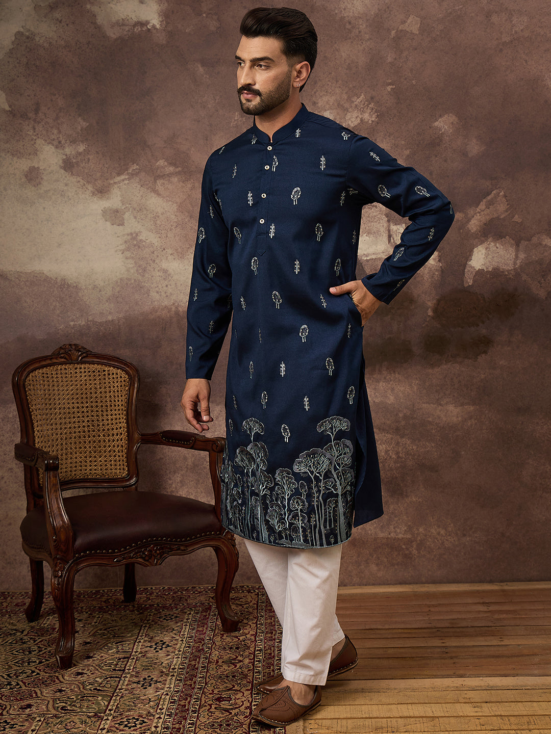 Ethnic Bay Men Navy Blue Silk Blend Solid Embroidered Straight Kurta and Trouser-MKSET1334