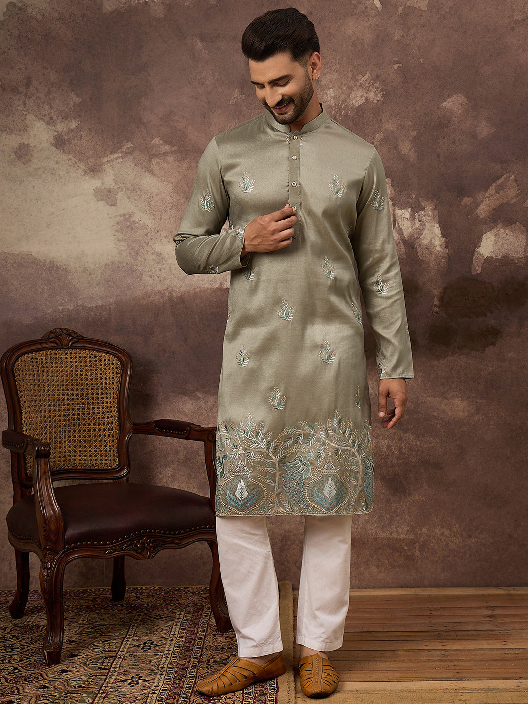 Ethnic Bay Men Green Silk Blend Solid Embroidered Straight Kurta with Trouser-MKSET1345