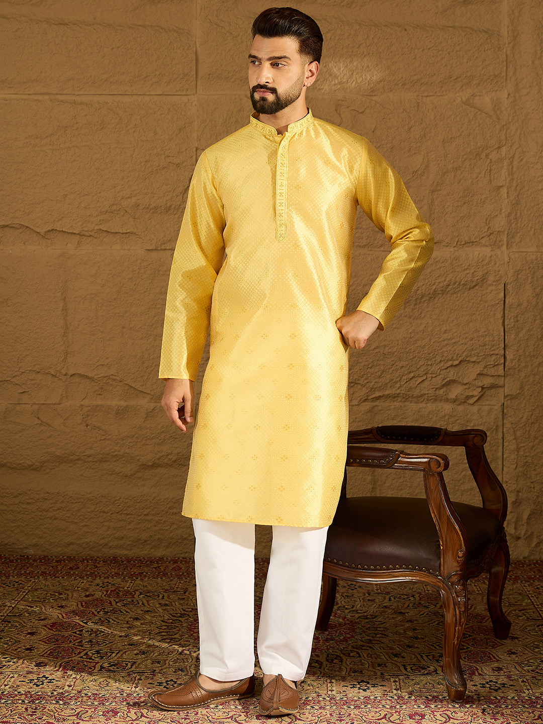 Ethnic Bay Men Green Polyester Solid Embroidered Straight Kurta with Trouser-MKSET1353