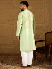 Ethnic Bay Men Yellow Silk Blend Solid Woven Design Straight Kurta with Trouser-MKSET1354