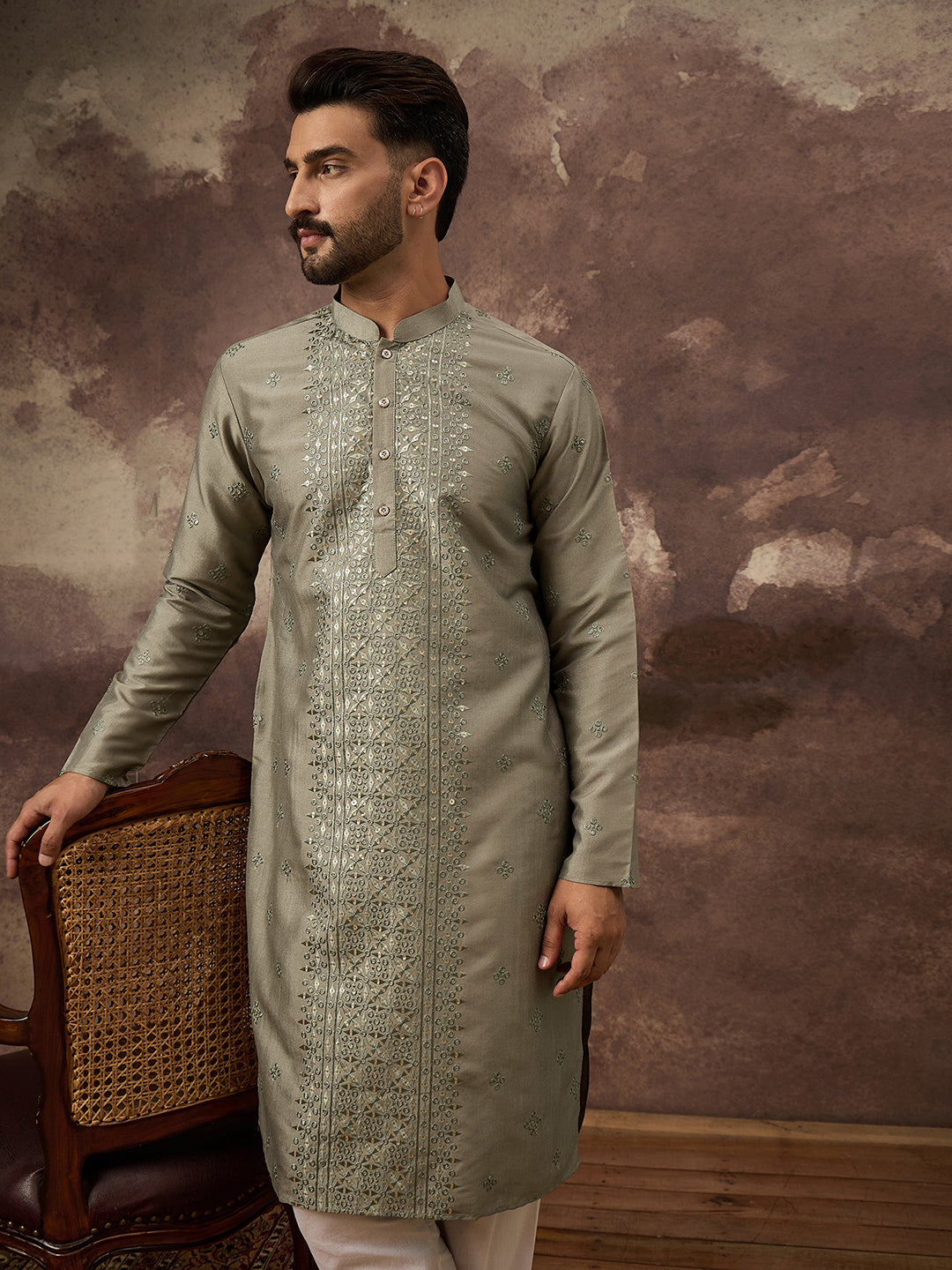 Ethnic Bay Men Green Silk Blend Solid Embroidered Straight Kurta with Trouser-MKSET1367