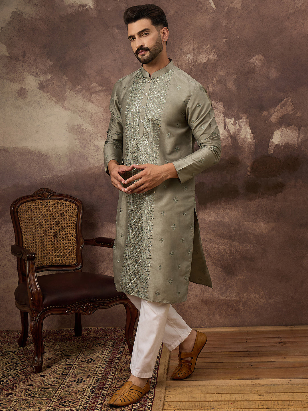Ethnic Bay Men Green Silk Blend Solid Embroidered Straight Kurta with Trouser-MKSET1367