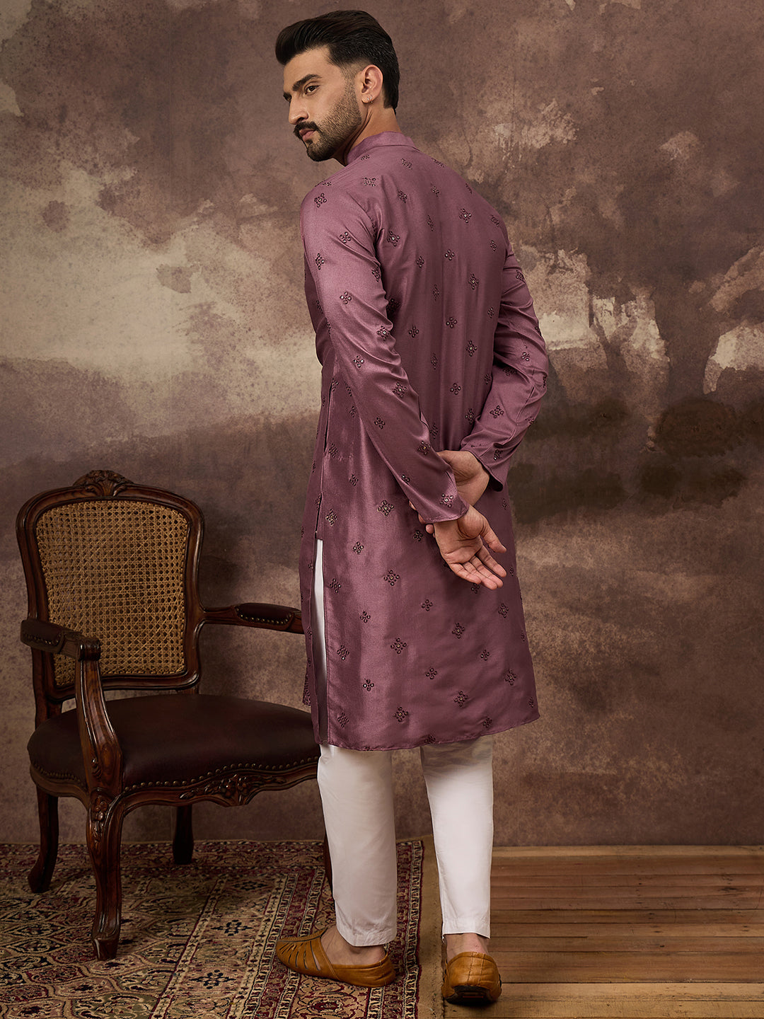 Ethnic Bay Men Mavue Silk Blend Solid Embroidered Straight Kurta with Trouser-MKSET1368