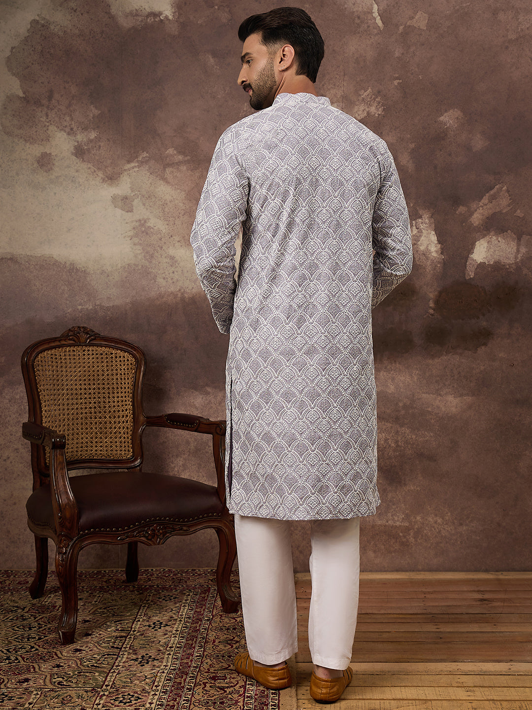 Ethnic Bay Men Lavender Viscose Rayon Solid Embroidered Straight Kurta with Trouser-MKSET1387