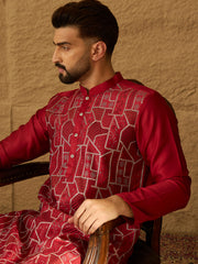 Ethnic Bay Men Maroon Silk Blend Solid Embroidered Straight Kurta with Trouser-MKSET1473