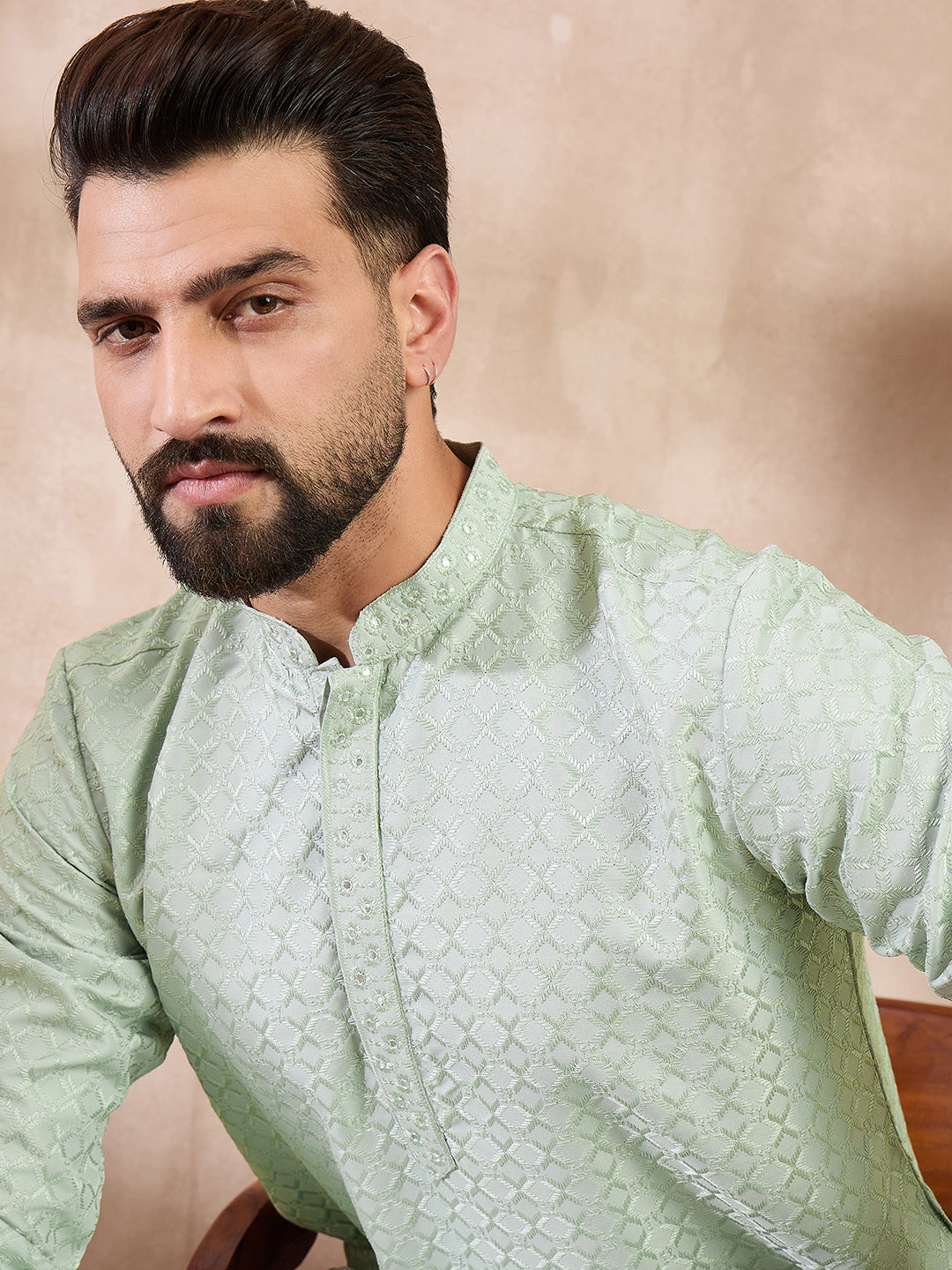 Ethnic Bay Men Green Silk Blend Geometric Embroidered Straight Kurta With Trouser