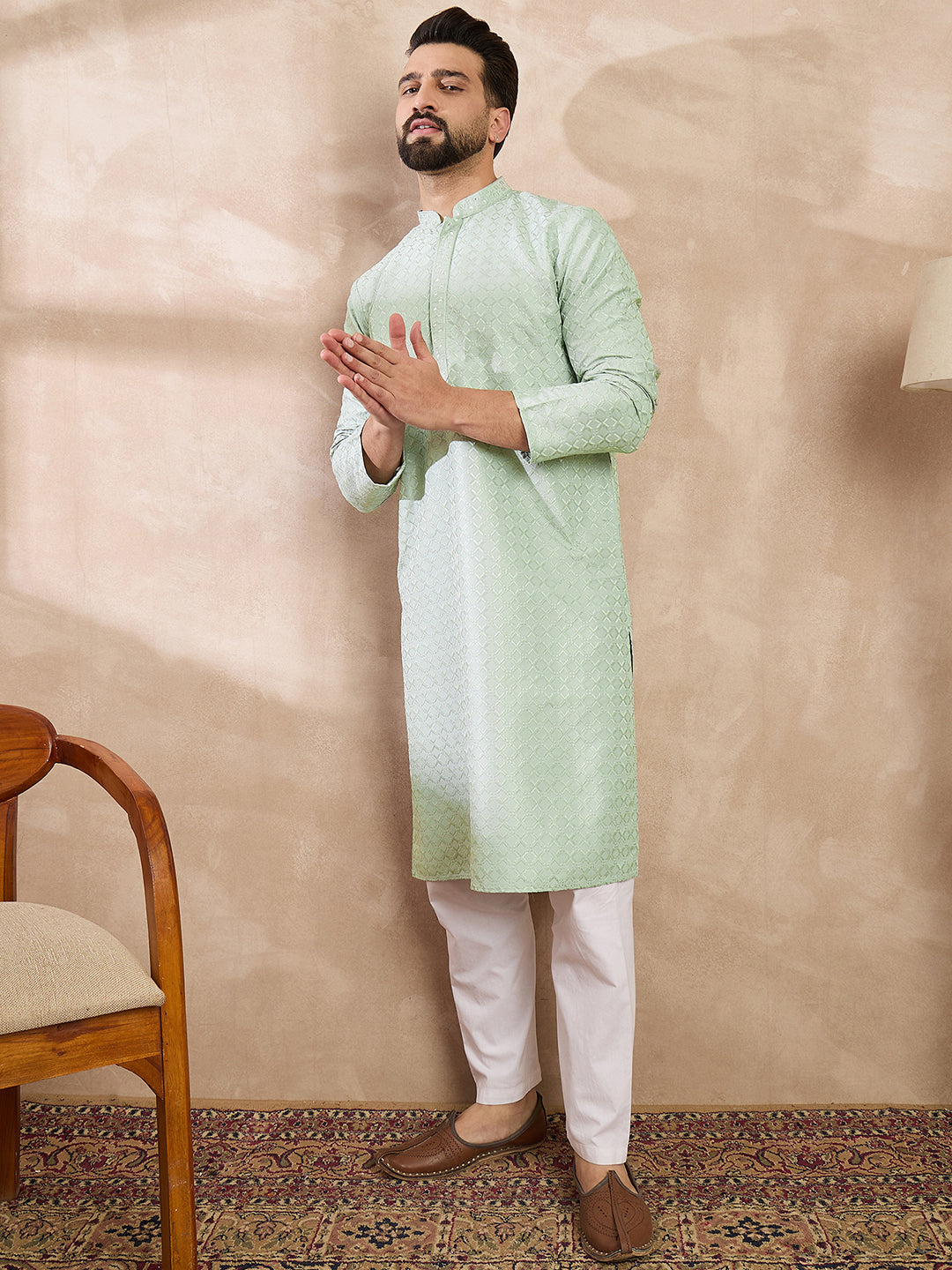 Ethnic Bay Men Green Silk Blend Geometric Embroidered Straight Kurta With Trouser