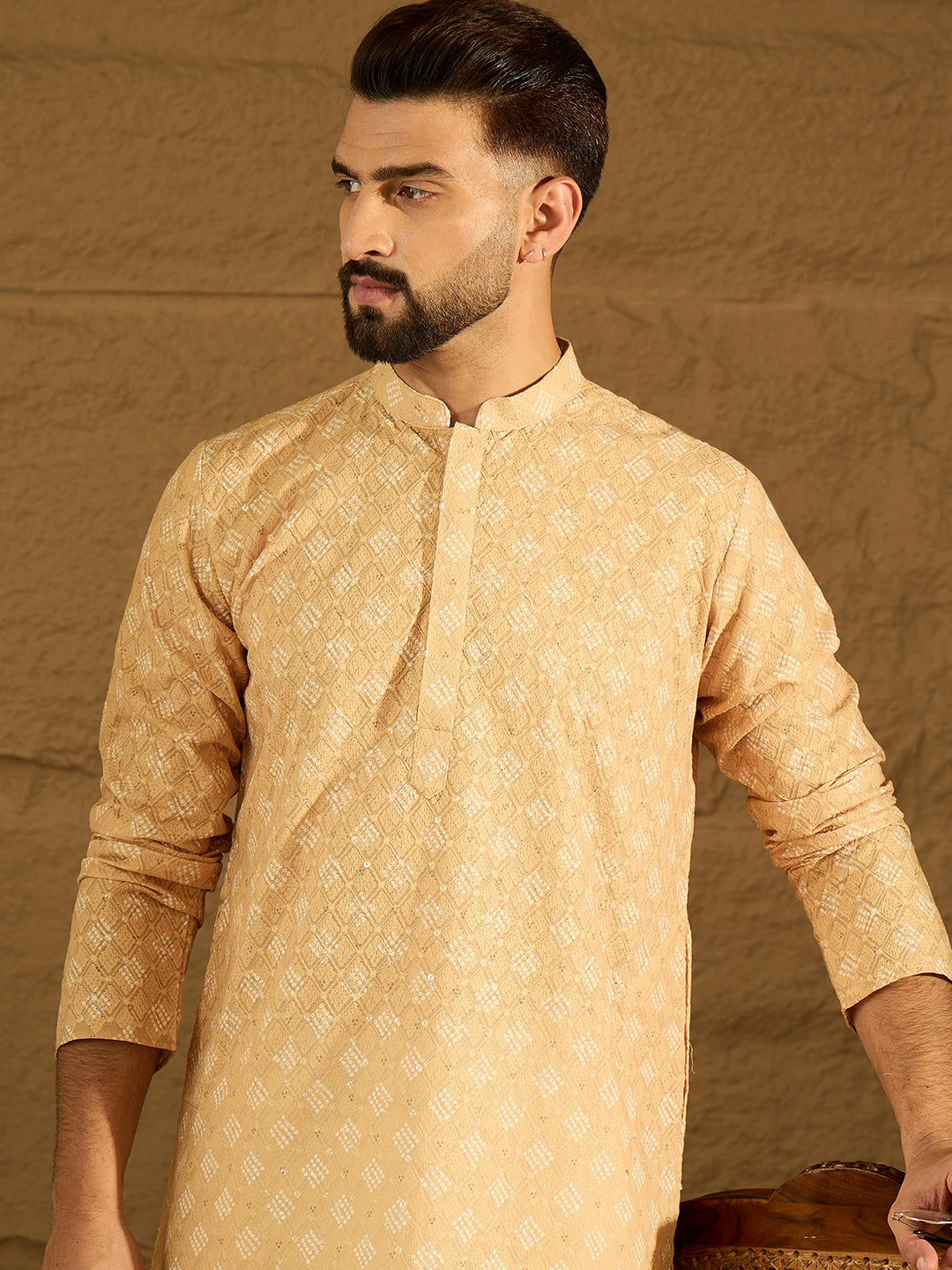 Ethnic Bay Men Yellow Viscose Rayon Bandhani Embroidered Straight Kurta with Trouser-MKSET1585