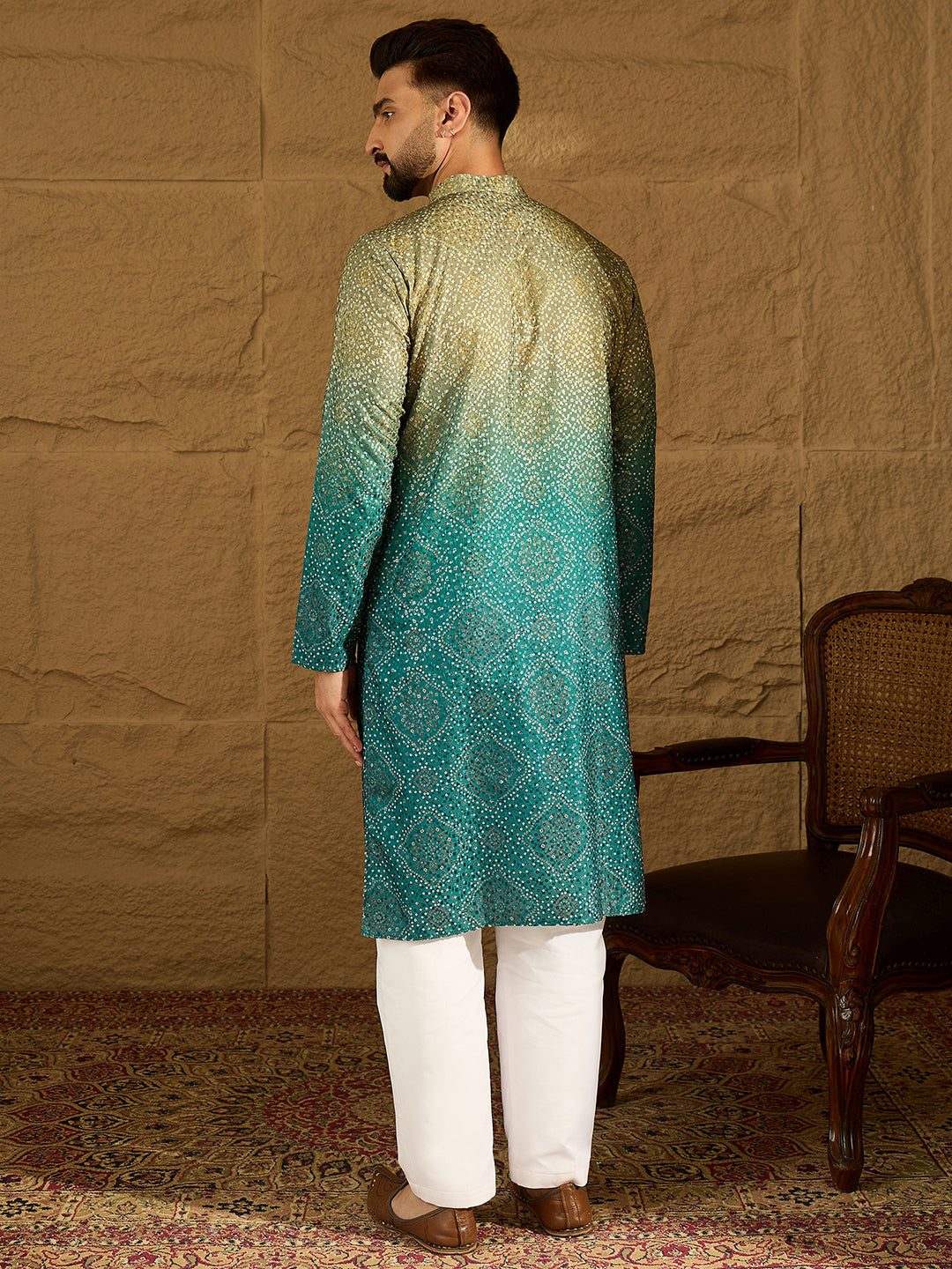 Ethnic Bay Men Green Cotton Bandhani Embroidered Straight Kurta with Trouser-MKSET1603